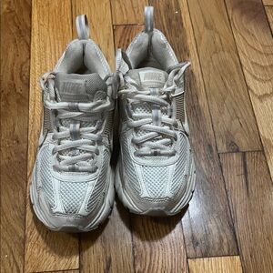 Kids Nike Light Tan Vomero Sneakers